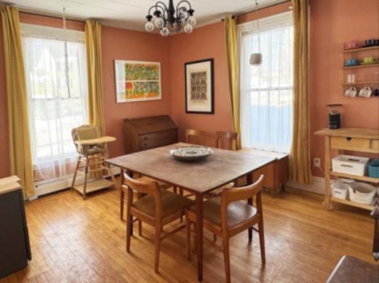 38 Pleasant St - Photo 3 of 12