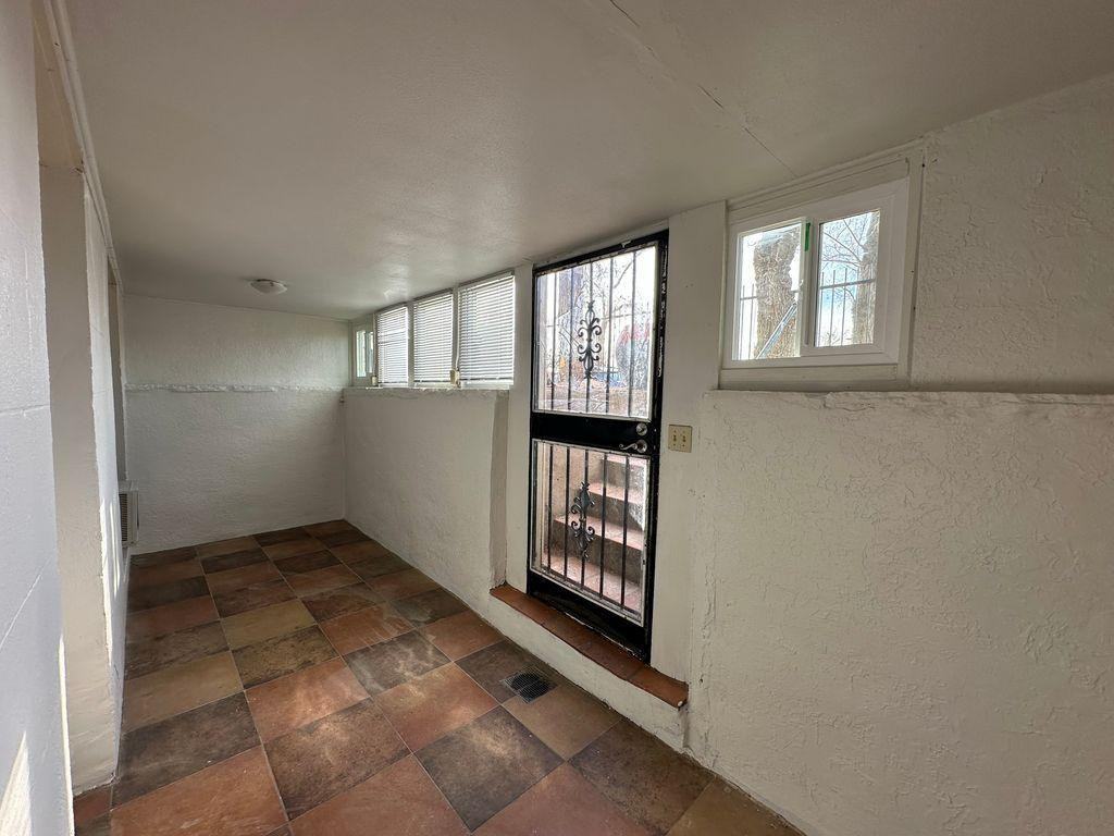 108 Arno St Se #A - Photo 3 of 18