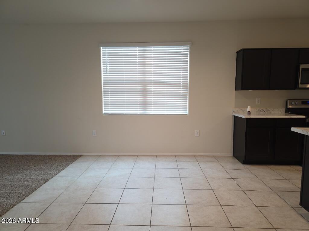 18976 W Monroe St - Photo 3 of 18