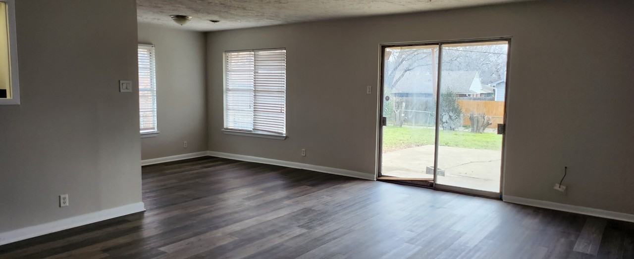 806 British Blvd #1 - Photo 2 of 12