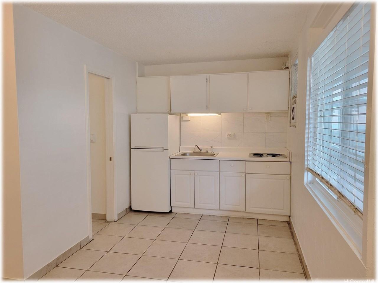 1946 Ala Moana Blvd #226