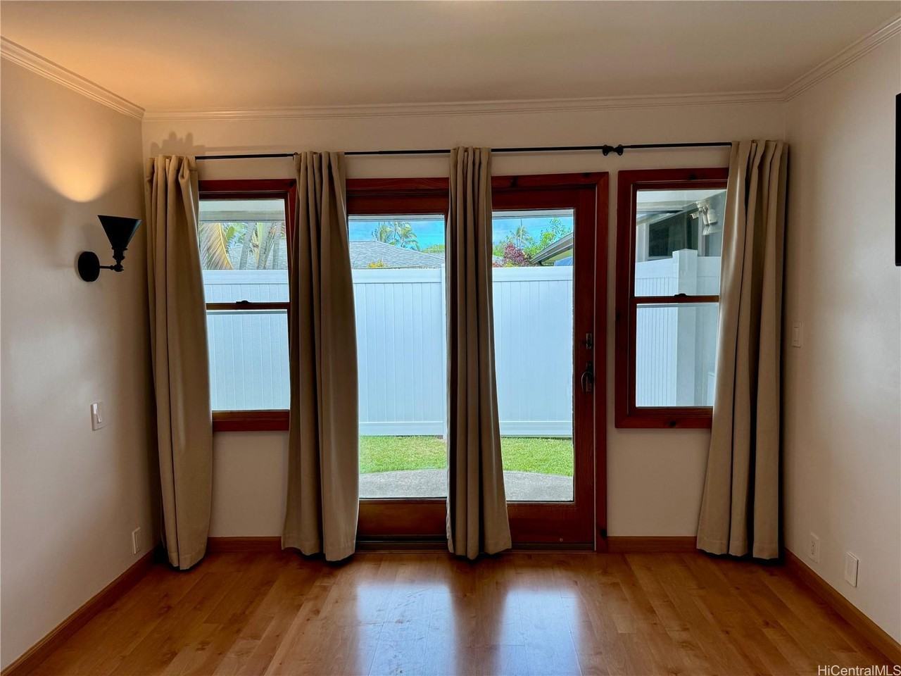 218 Aikane St - Photo 3 of 15