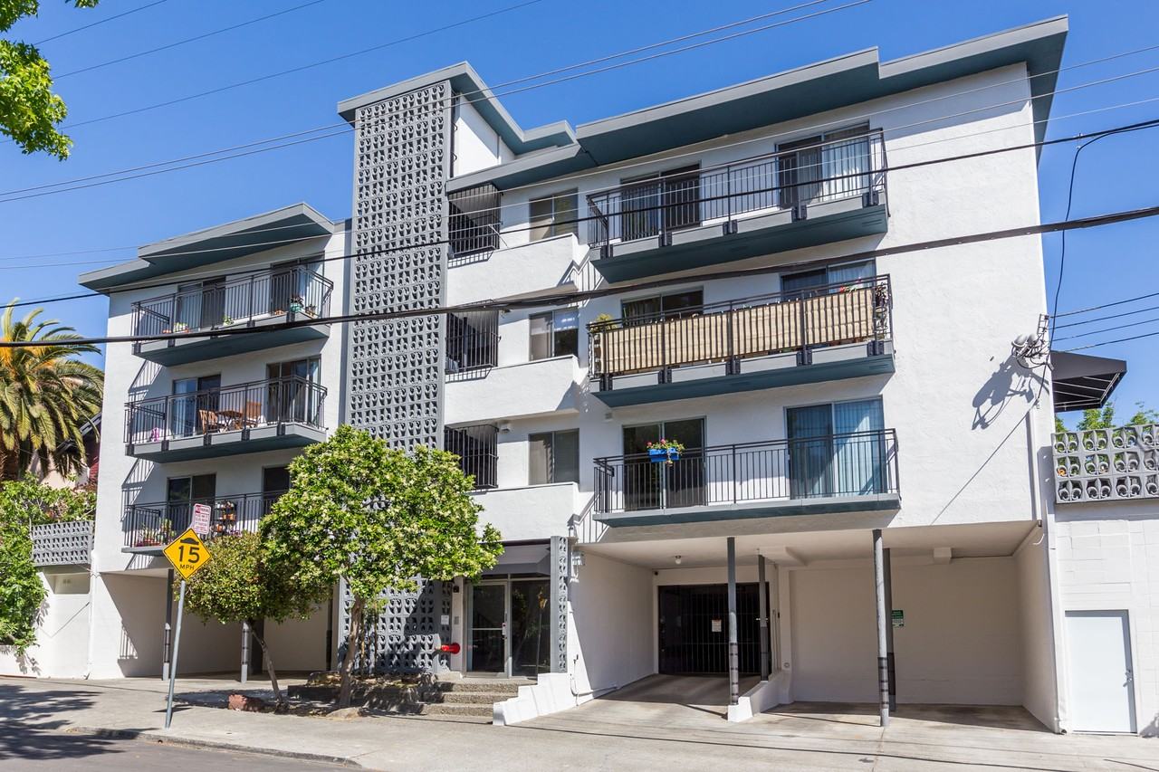 630 Mariposa - Photo 4 of 4