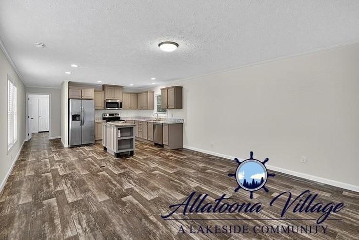 4798 Cox St Se - Photo 6 of 22