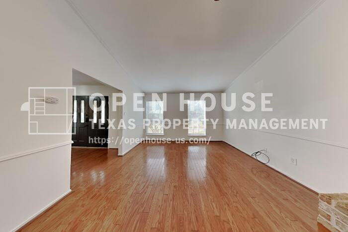 2137 Parkdale Dr - Photo 6 of 22