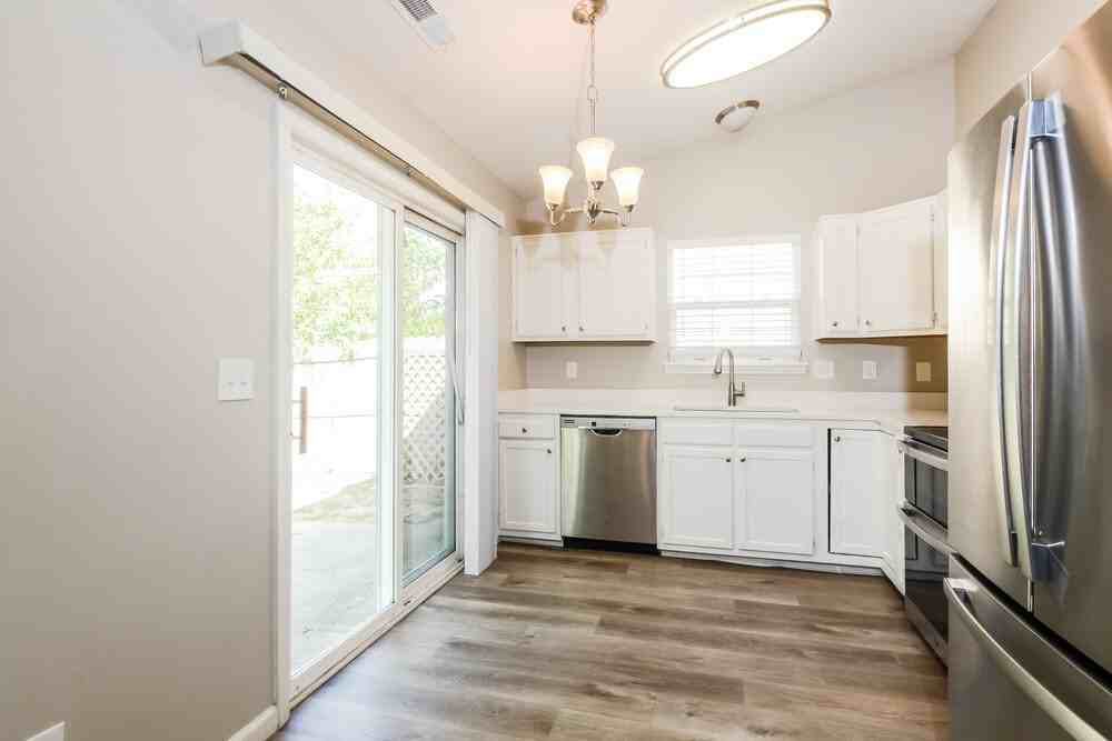 5724 Blackley Ln - Photo 5 of 16