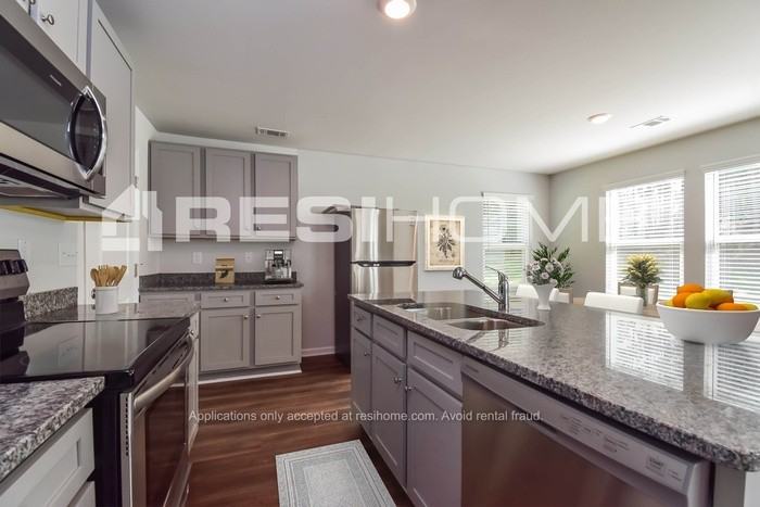 30 Westbrook Way - Photo 3 of 20