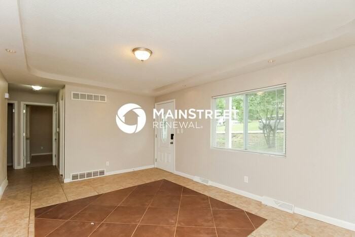 6130 Eugene Field Rd - Photo 2 of 17