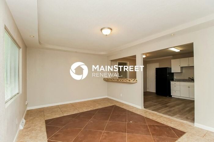 6130 Eugene Field Rd - Photo 3 of 17