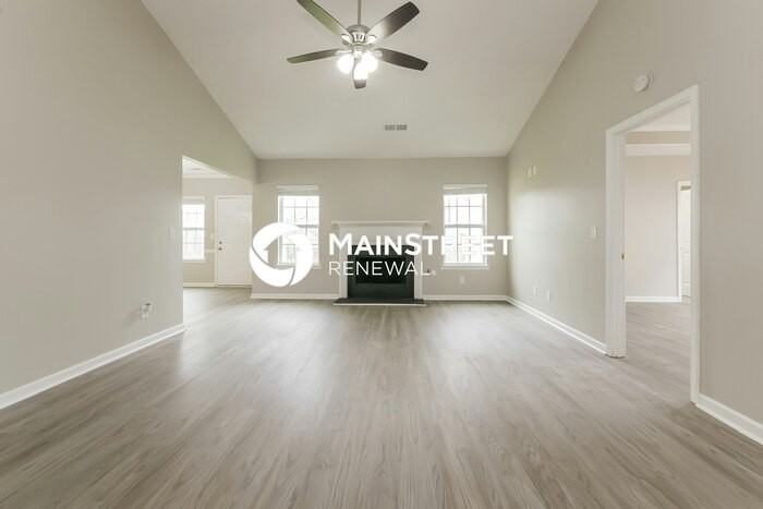 5140 Towne Park Dr - Photo 5 of 16