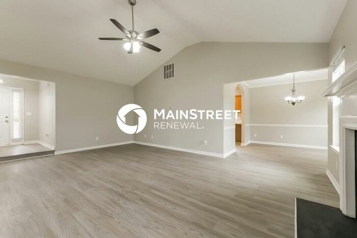 5140 Towne Park Dr - Photo 7 of 16