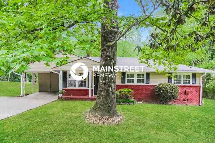 5550 Longmeadow Ln - Photo 2 of 15