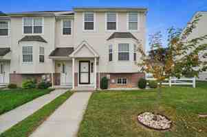 featured image of 340 Tribbitt St #1