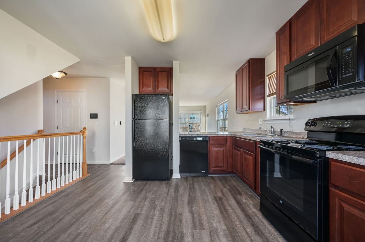 340 Tribbitt St #1 - Photo 3 of 14