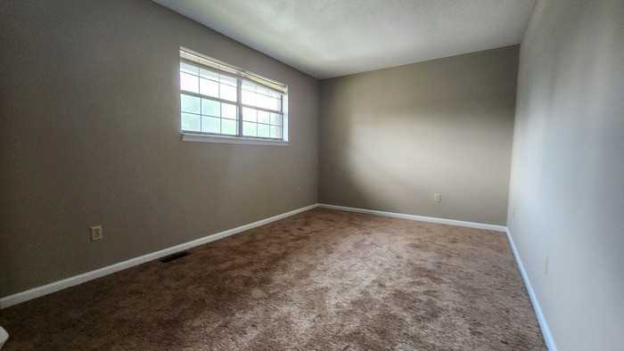 1507 Linden St #18 - Photo 2 of 4