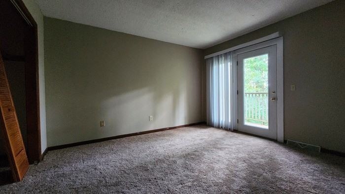 1507 Linden St #18 - Photo 3 of 4