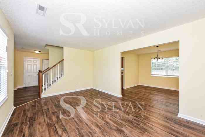 2283 Wilkinson Dr - Photo 4 of 16