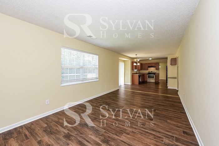 2283 Wilkinson Dr - Photo 5 of 16