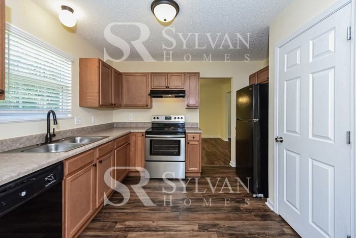 2283 Wilkinson Dr - Photo 7 of 16