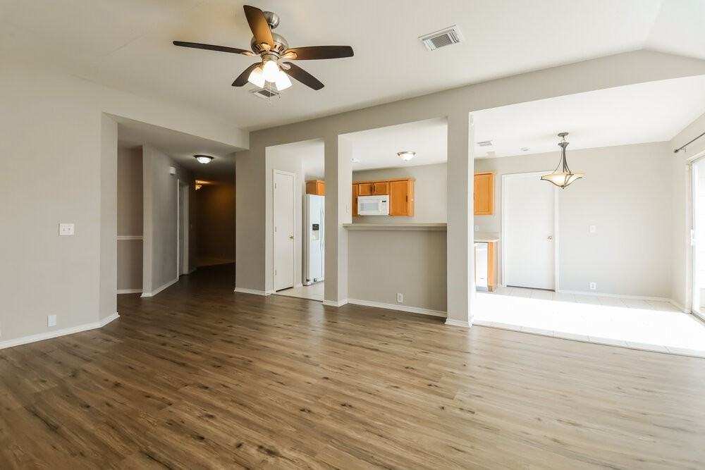 3309 Bentgate Ct - Photo 7 of 16