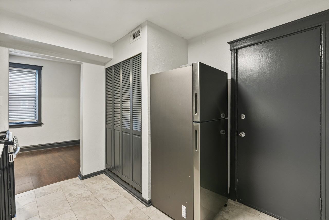 4503 Arco Ave #4503-1E - Photo 7 of 14