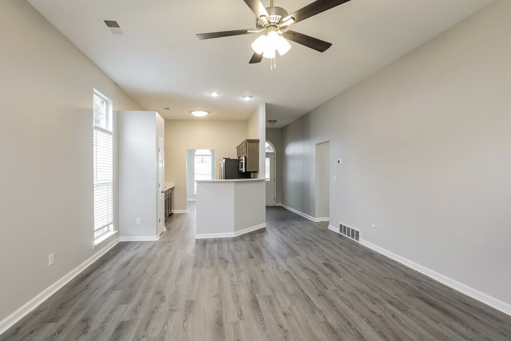 4844 Pine Forrest Dr - Photo 5 of 17