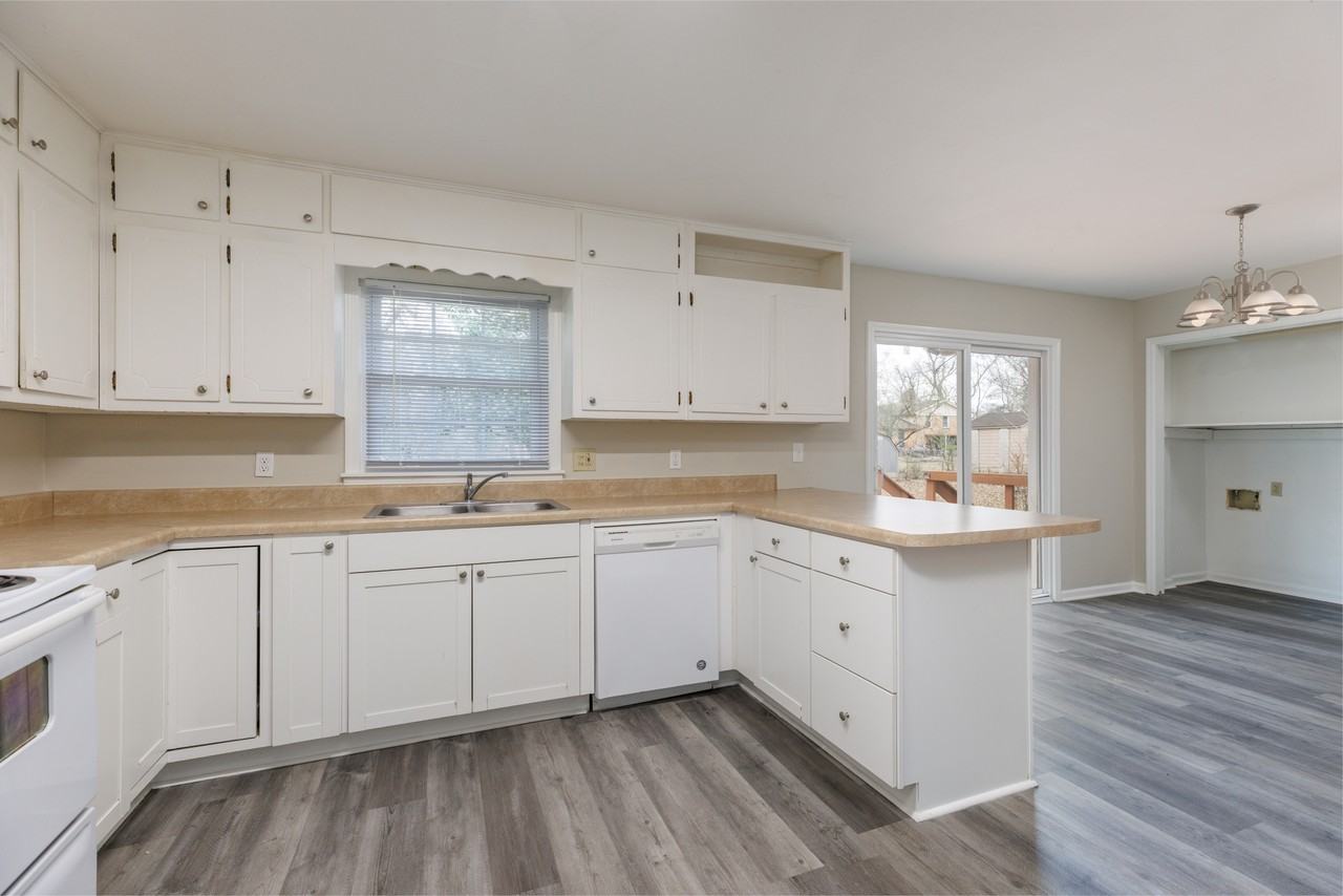 Deramus Ave Nw #1 - Photo 7 of 28