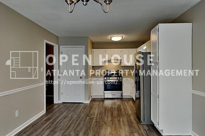 379 Sumer Ln N - Photo 7 of 20