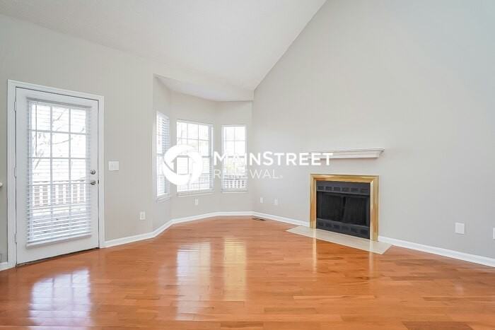 1668 Aaronwood Dr - Photo 4 of 17