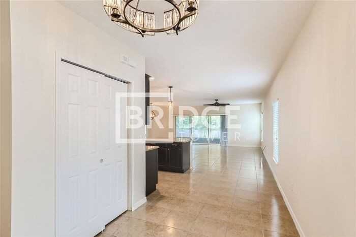 185 Hamlet Loop - Photo 2 of 19