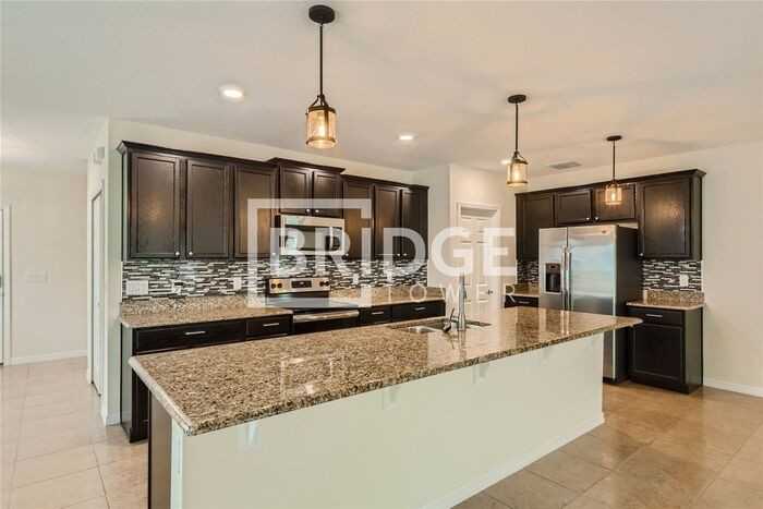 185 Hamlet Loop - Photo 3 of 19