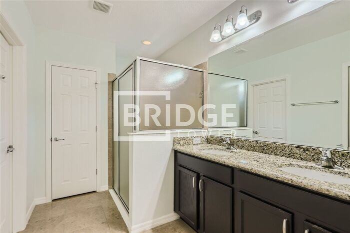 185 Hamlet Loop - Photo 7 of 19