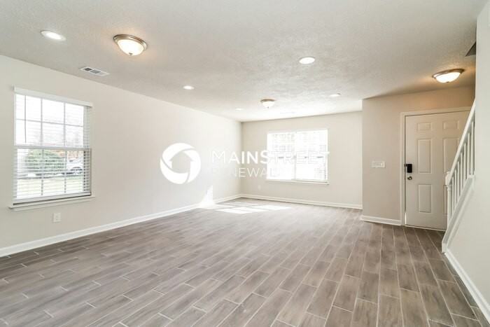 40 Glenabbey Dr Nw - Photo 2 of 17