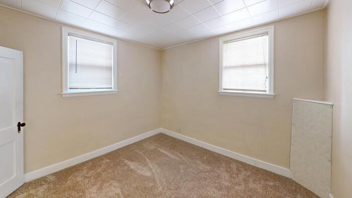 510 2nd Ave Nw #2 - Photo 5 of 10