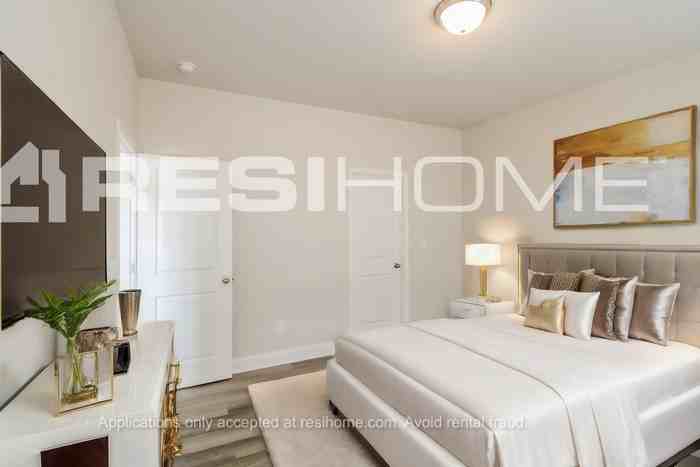 422 Holiday Bluff Ln - Photo 7 of 17