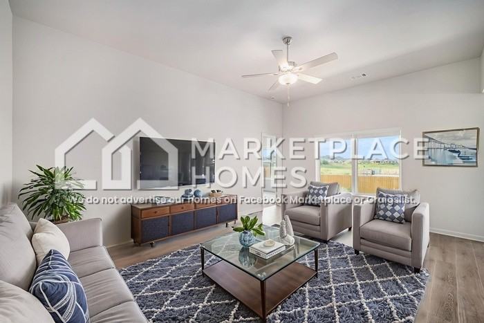 933 Burlington Ave - Photo 3 of 21