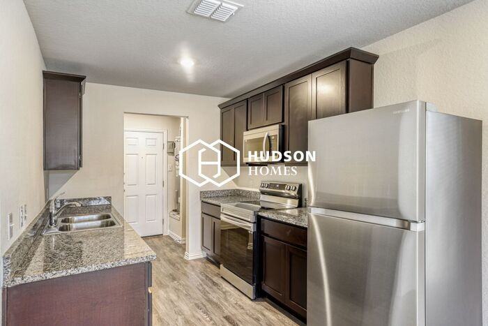 5139 Trading Post Dr - Photo 7 of 14