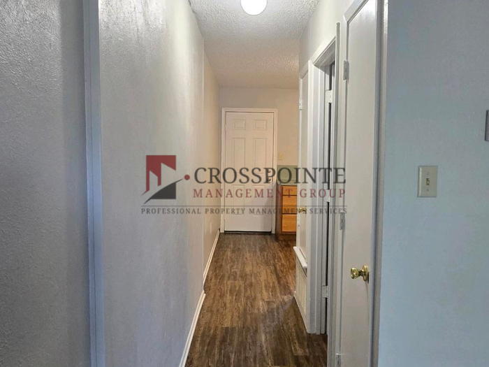 118 Pinebrook Pl #B - Photo 6 of 23