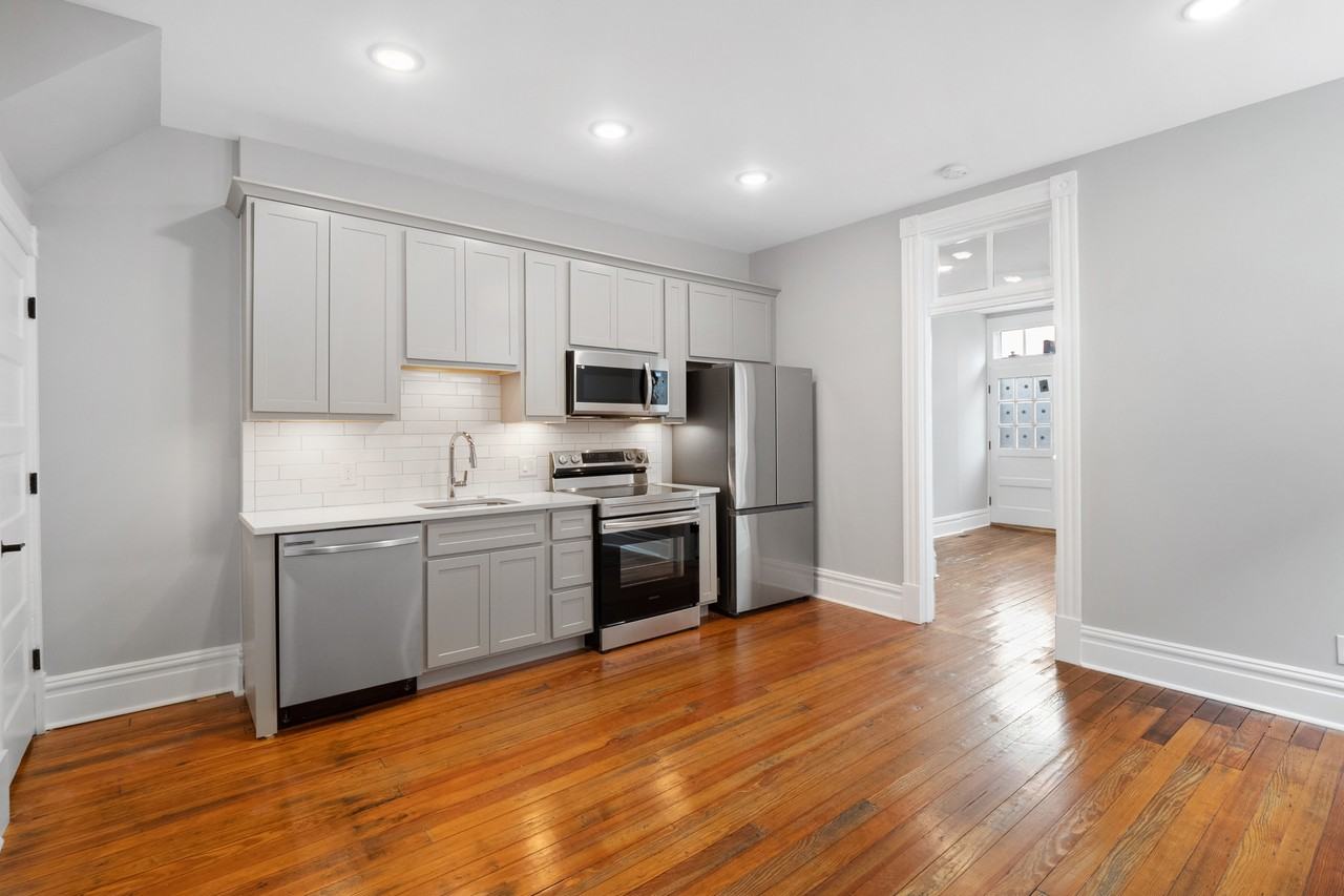 4250-4254 Swan Ave - 4250 Swan #4250SWAN - Photo 4 of 8