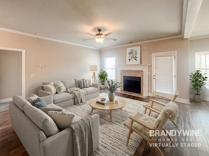 240 Cecil Way - Photo 3 of 45