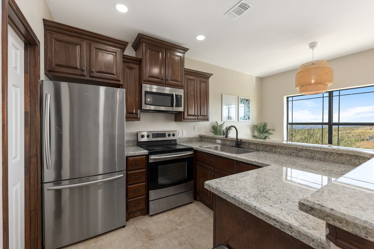 Ocean Blvd #5 - Photo 2 of 17