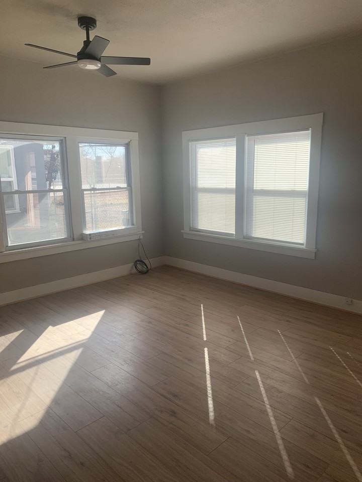 605 Main St #B - Photo 5 of 5