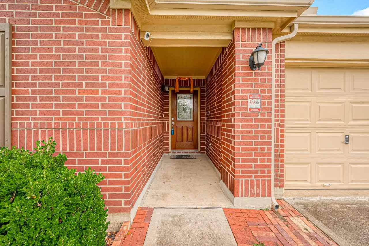 18703 Cinnamon Ash Ct #NA - Photo 2 of 16