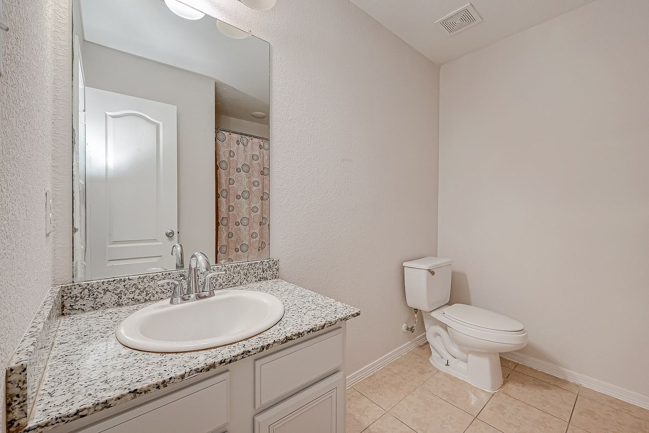 18703 Cinnamon Ash Ct #NA - Photo 7 of 16