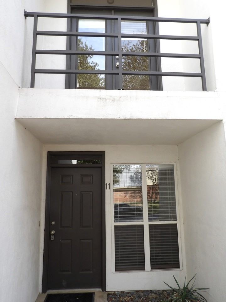 3910 Buena Vista St #11 - Photo 2 of 24