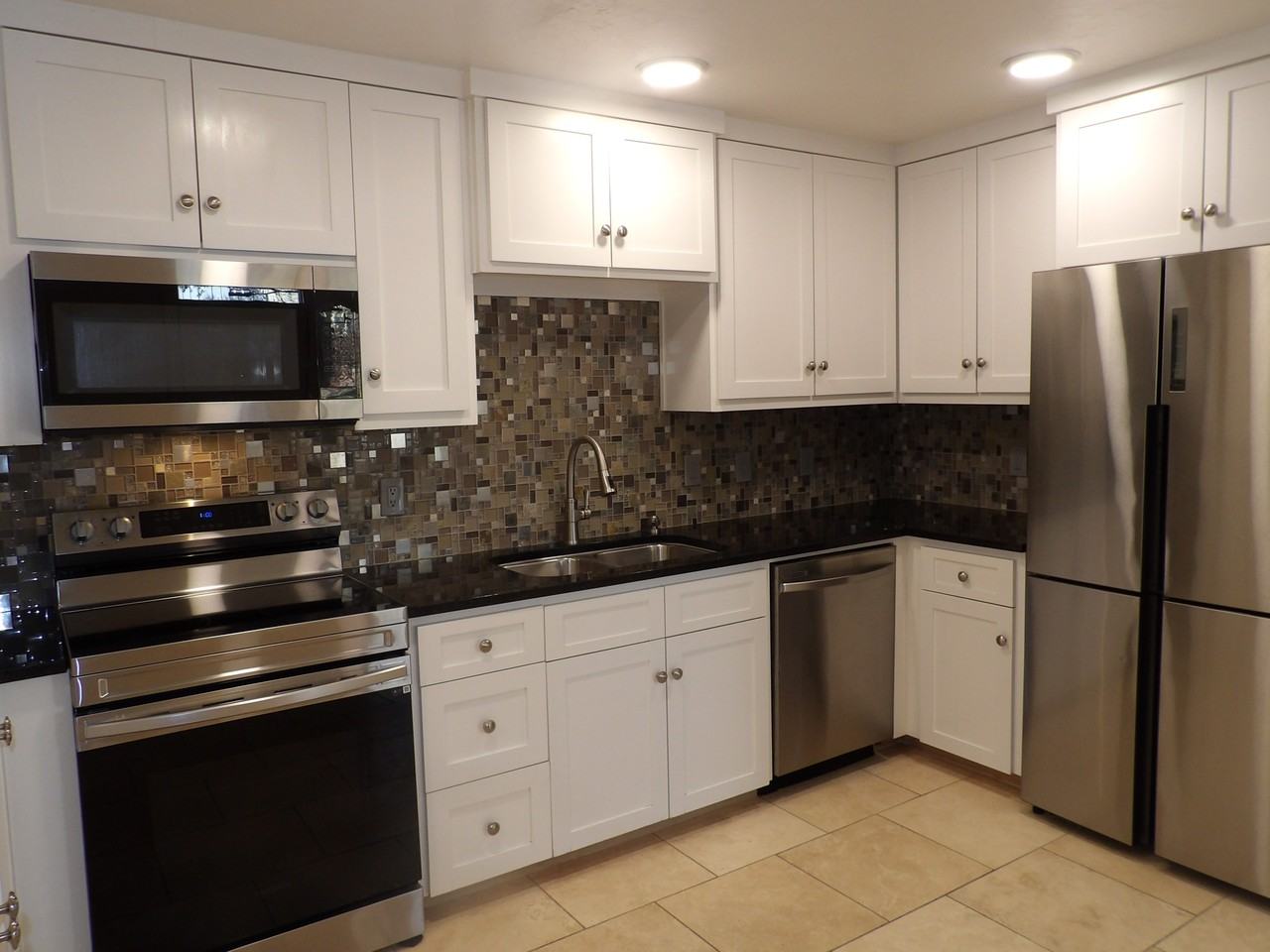 3910 Buena Vista St #11 - Photo 4 of 24