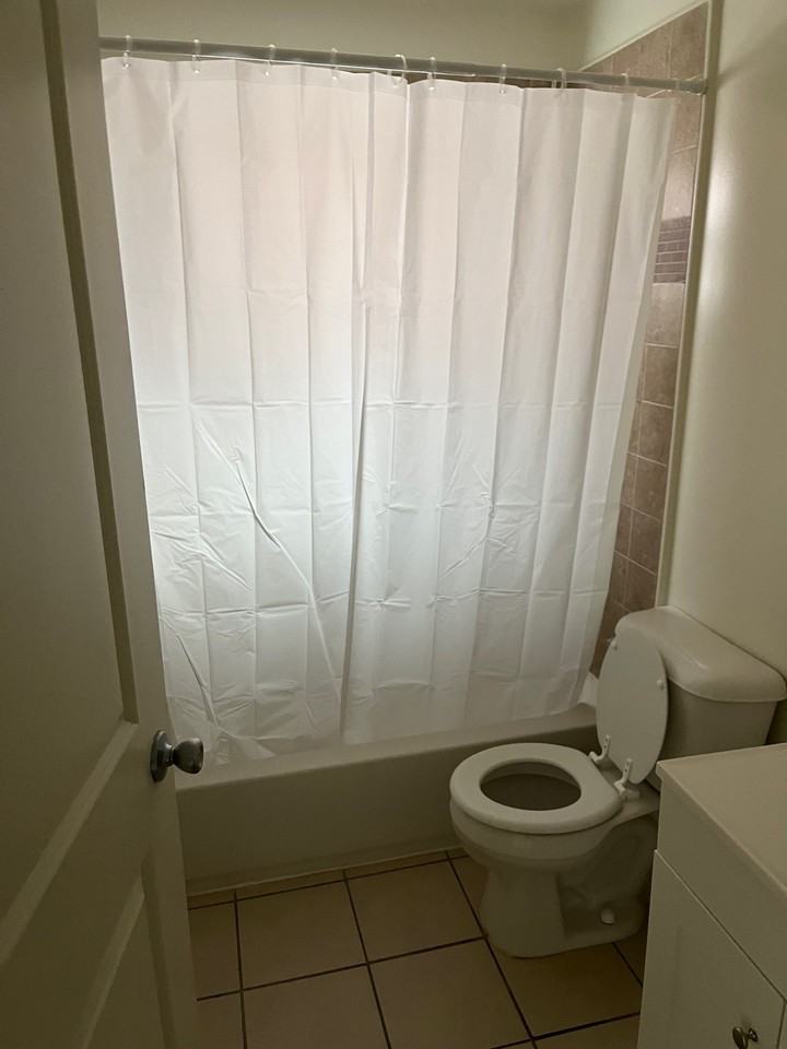 726 E Mitchell Ave #5 - Photo 4 of 6