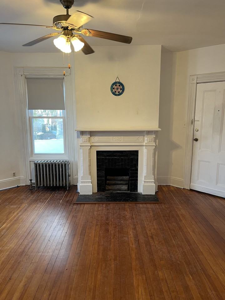 92 Main St #2 - Photo 7 of 12