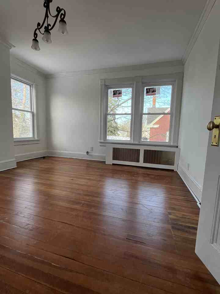 92 Main St #2 - Photo 7 of 9