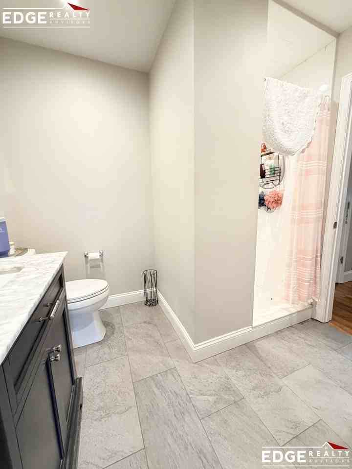 68 Foster St #NA - Photo 5 of 12